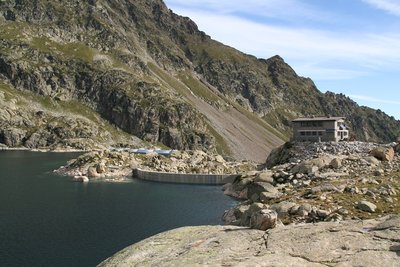 Lac et refuge de Migouelou