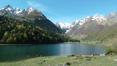 Le lac d'Estaing