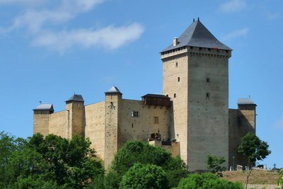 Allons au Château - © OT Cœur des Pyrénées
