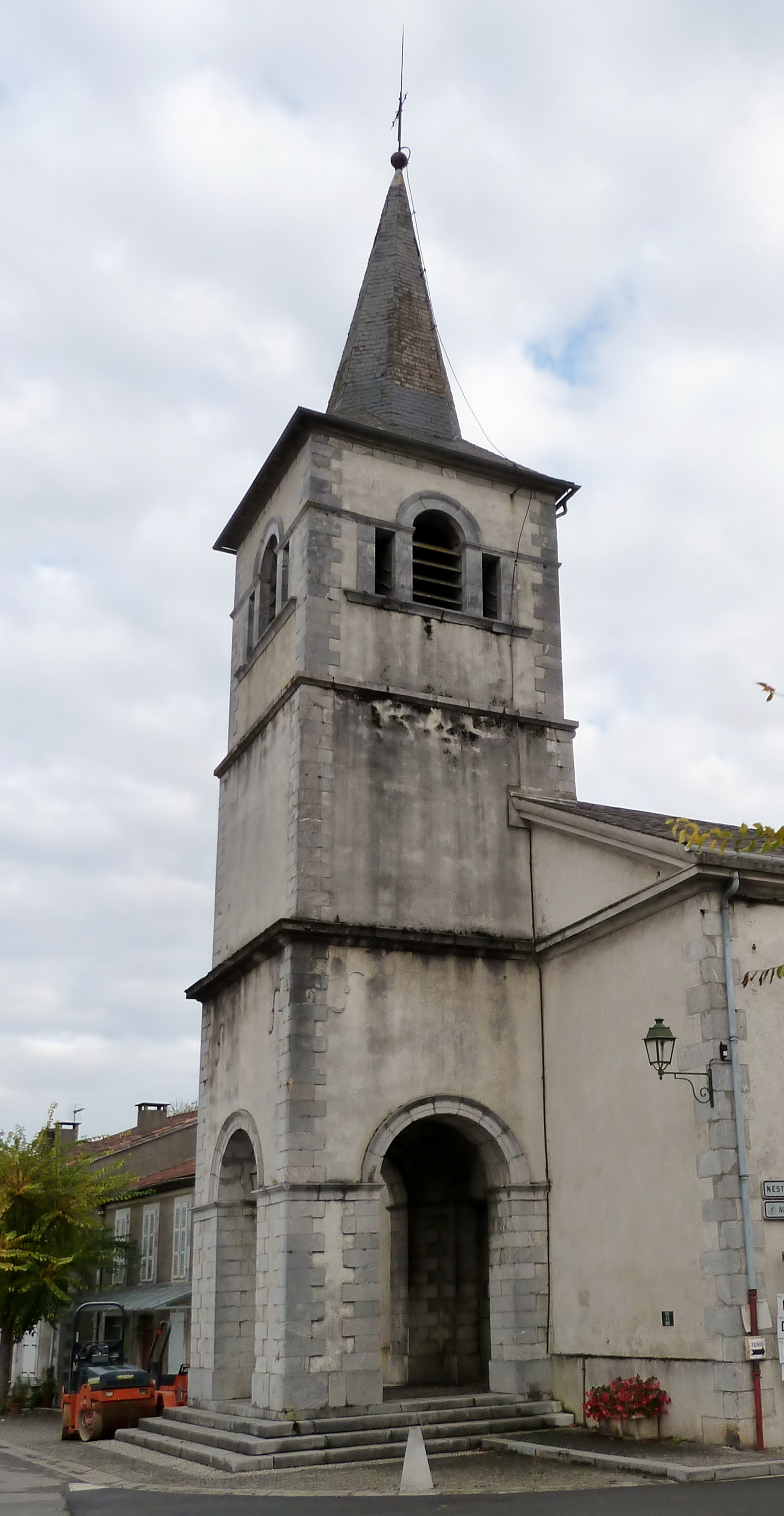 Eglise de Saint-Laurent-de-Neste